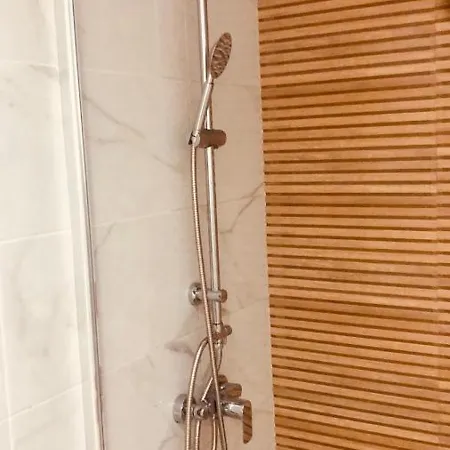 Casa Dante * Тиас